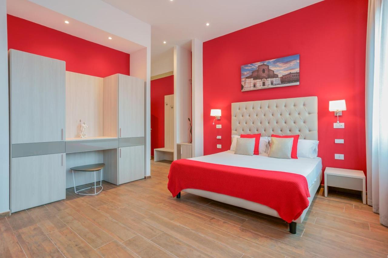 Bed and Breakfast Attico Di Via D'Azeglio Болонья Екстер'єр фото
